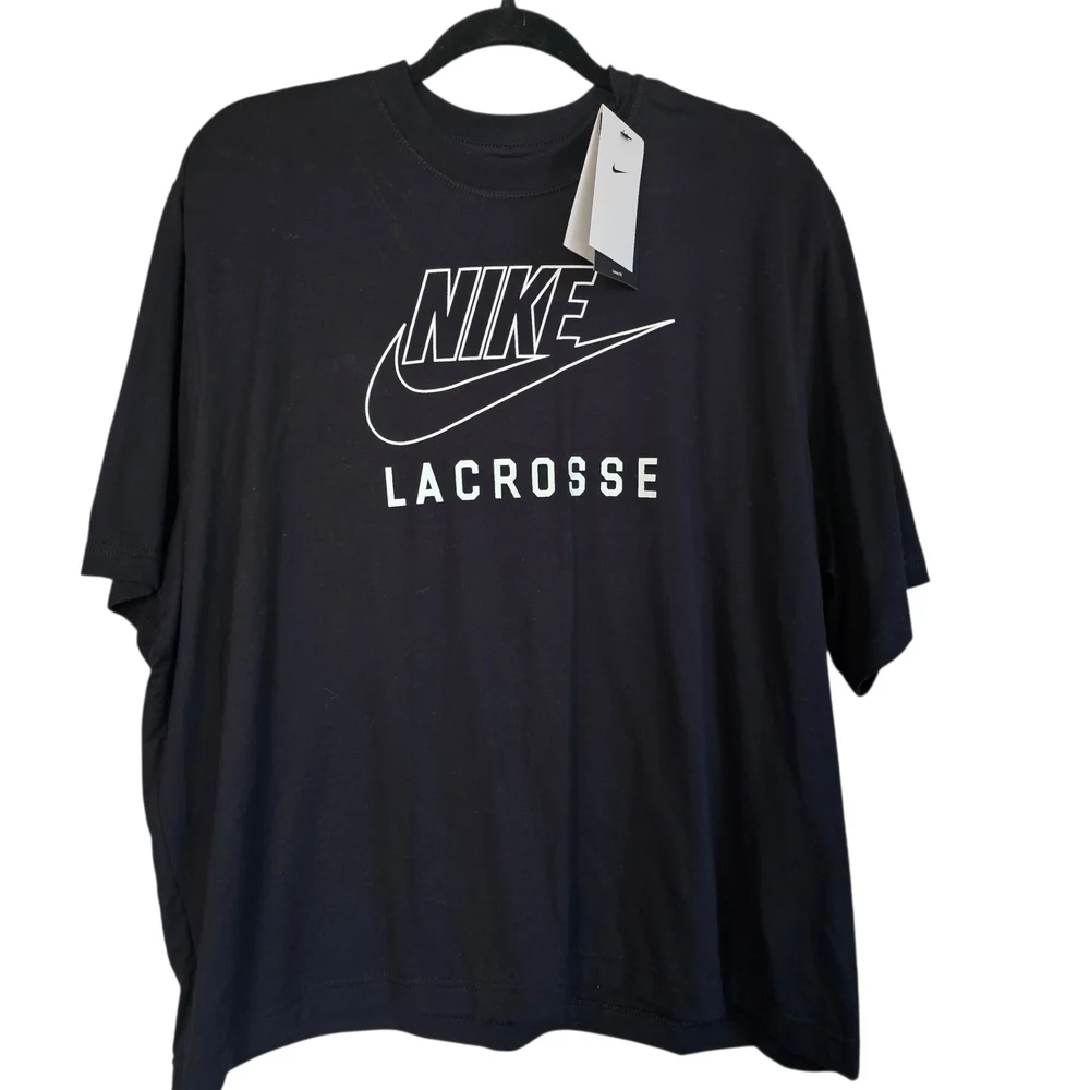Nike Women's Black Lacrosse Tee